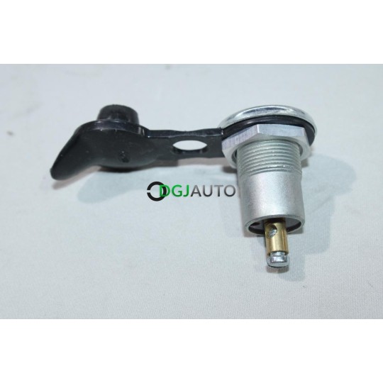 Prise 2 poles à encastrer Hella 8JB001946-021