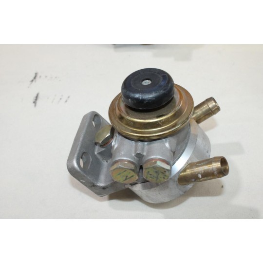 Support filtre à carburant gazoil avec pompe amorcage LT ZE4024 pour tracteur new holland ford serie 10 30 40 