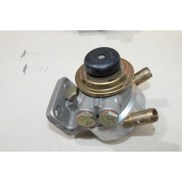 Support filtre à carburant gazoil avec pompe amorcage LT ZE4024 pour tracteur new holland ford serie 10 30 40 