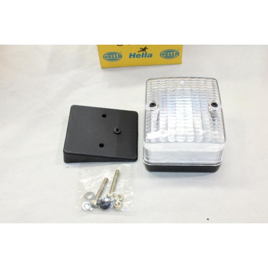 1 Feu de recul adaptable Hella 2ZR996012-111* pour volvo caterpillar bucher 