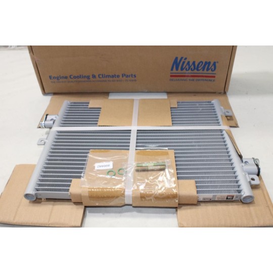 Condenseur radiateur de climatisation Nissens 940190 pour porsche 911 boxster cayman 