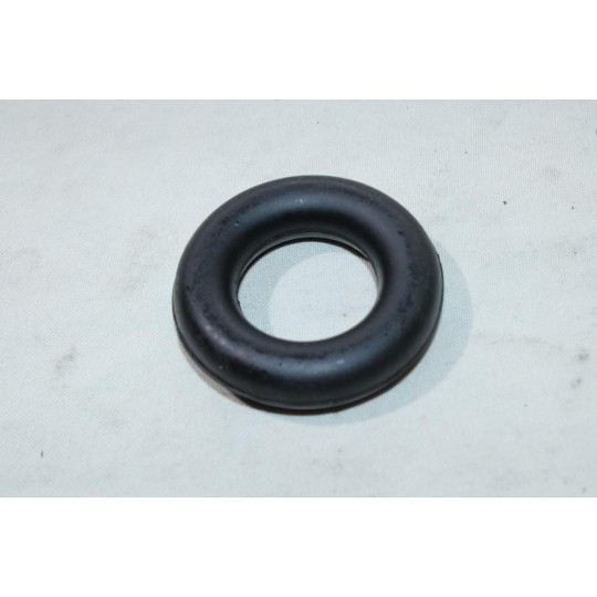 Silent bloc fixation tuyau silencieux echappement Walker 81223 pour renault 18 25 R18 R25 espace 1 trafic 1 master 1 volvo 340 