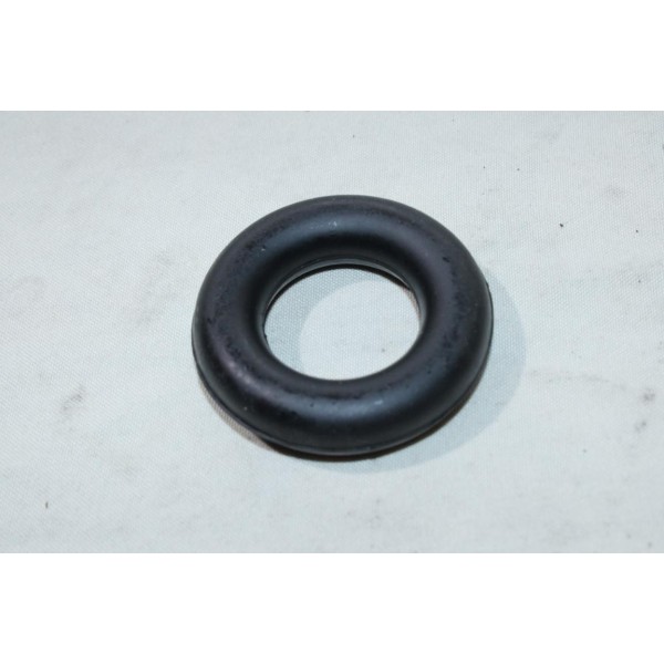 Silent bloc fixation tuyau silencieux echappement Walker 81223 pour renault 18 25 R18 R25 espace 1 trafic 1 master 1 volvo 340 