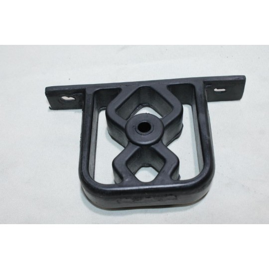 Silent bloc fixation tuyau silencieux echappement Walker 86547 pour BMW serie 3 E36 