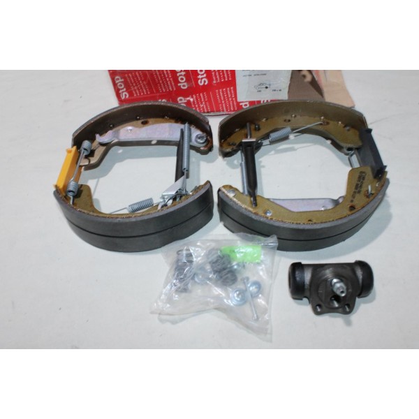 Kit frein arriere prémonté 200x46mm montage GM (MANQUE 1 CYLINDRE DE ROUE) Stop 381358S pour opel astra F G vectra A kadett E 