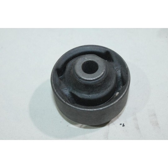 Silent bloc triangle bras de suspension Moog DE-SB-7240 pour daewoo chevrolet kalos aveo spark 