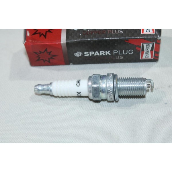 Lot 6 bougies allumage Champion OE052 RA4HCX pour fiat 500 500L brava bravo marea punto 1 2 I II idea palio stilo fiorino qubo 