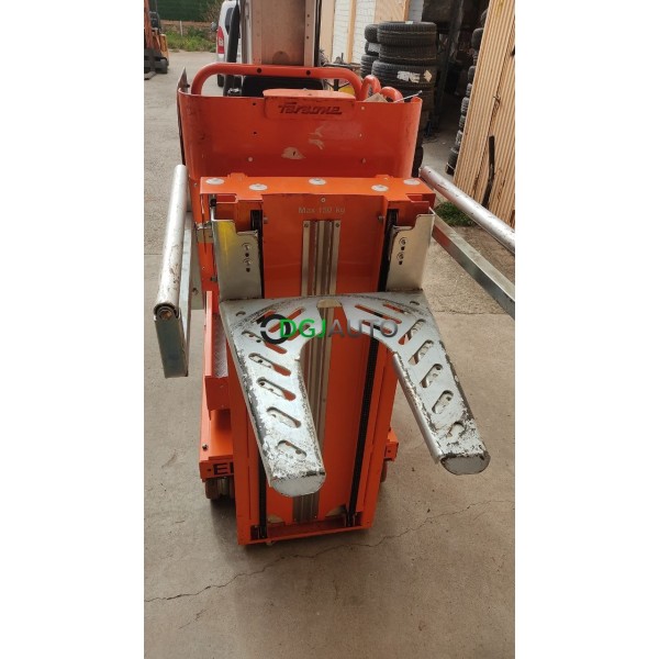 Nacelle élévatrice Faraone elevah 75 tires de 2020 seulement 125H de travail capacité 250KG 6.6m hauteur de travail