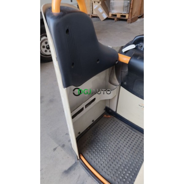 Transpalette electrique quai de chargement Crown WT 3040 series 1056H de 2015 capacité 2000KG avec son chargeur