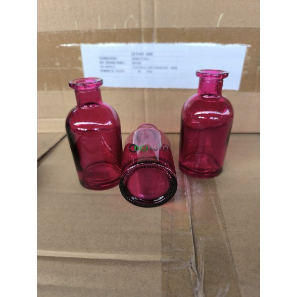 (Envoi nous consulter) 1 Palette de 2500 flacons en verre framboise 100ml Maison Denis Le chat