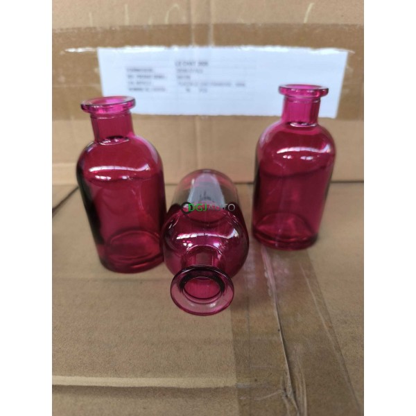 (Envoi nous consulter) 1 Palette de 2500 flacons en verre framboise 100ml Maison Denis Le chat