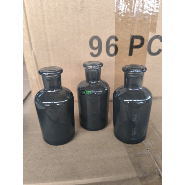 (Envoi nous consulter) 1 Palette de 4300 flacons en verre gris 50ml Maison Denis