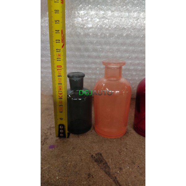 (Envoi nous consulter) 1 Palette de 4300 flacons en verre gris 50ml Maison Denis