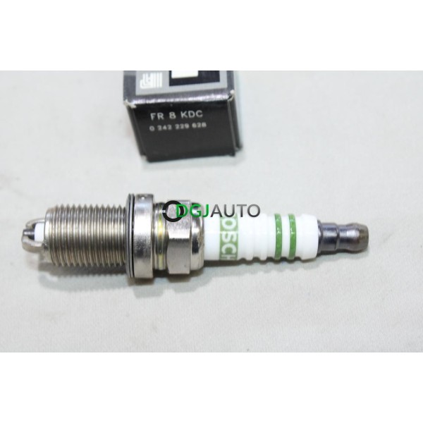 Lot 4 bougies allumage Bosch FR8KDC 0242229628 pour citroen xantia XM peugeot 406 605 renault laguna 1 2.9 3.0 V6 