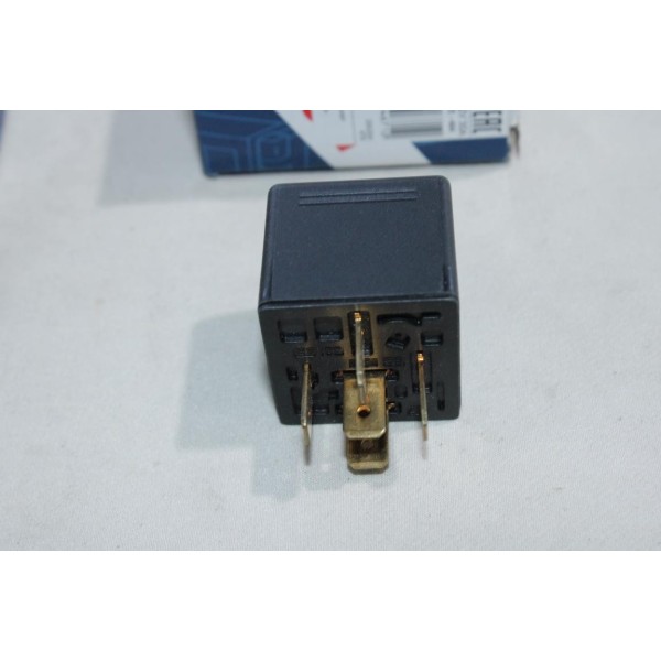 Relais electrique 12V 30A 5 poles Bosch 0986AH0251 pour alfa romeo 145 146 155 156 spider SZ RZ autobianchi A112 citroen BX CX 