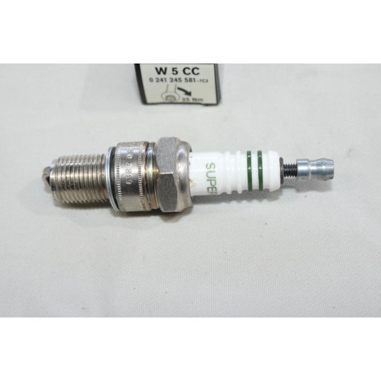 Lot 4 bougies allumage Bosch W5CC 0241245581 pour mercedes SL R198 NSU 1200 moto scooter benelli 125 250 2C hercules ZX 