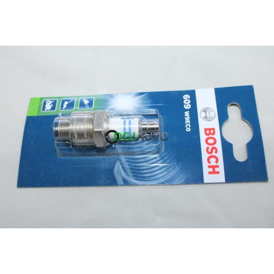 1 Bougie allumage tronconneuse debroussailleuse tondeuse Bosch N°609 W9EC0 0241225824 pour toyota bombardier 