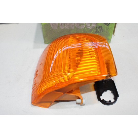 Feu clignotant avant gauche Valeo 084365 pour ford escort 4 IV dont turbo RS XR3i orion 2 II 