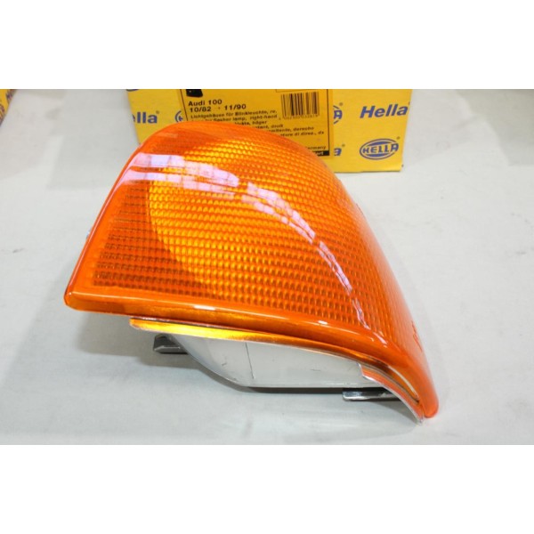 Feu clignotant avant droit Hella 9EL127354-011 pour audi 100 de 1982 à 1990 