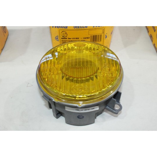 Phare projecteur avant gauche jaune Hella 1K3135371-011 pour BMW serie 3 E30 de 1983 à 1993 