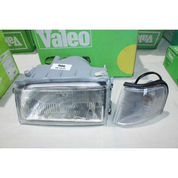 Phare projecteur avant gauche avec feu clignotant Valeo 084327 pour fiat uno 