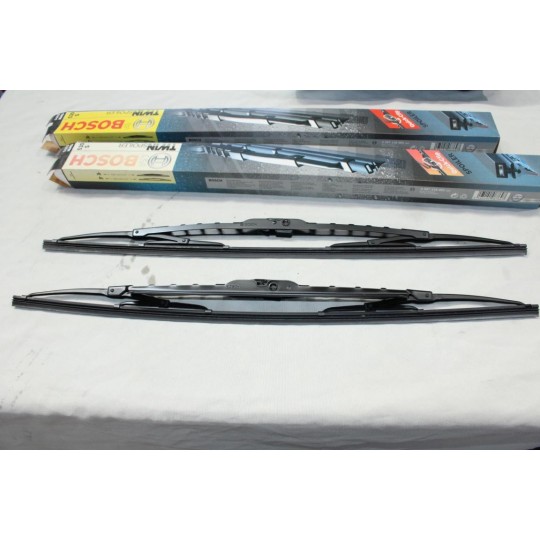 Lot 2 balais essuie glace 2 x 530mm twinspoiler avec spoiler Bosch 530S 3397118401 pour fiat alfa romeo lancia citroen peugeot 