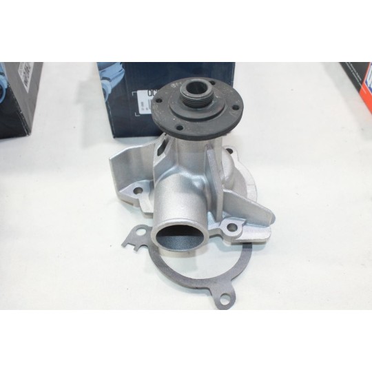 Pompe à eau avec joint Quinton Hazell QCP1375 pour BMW serie 3 5 E28 E30 324D 324TD 524D 524TD 324 524 D TD diesel 