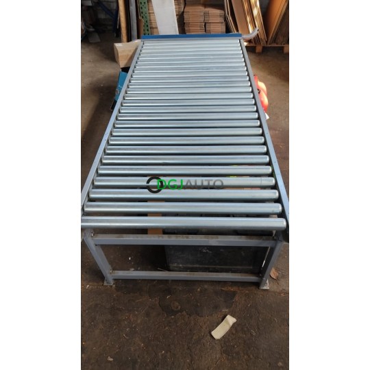 Table à rouleau chemin de ligne Ferplast 87cm de large 196cm de long rouleau 80cm passe 75cm hauteur 65cm occasion excellent