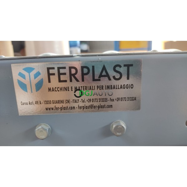 Table à rouleau chemin de ligne Ferplast 87cm de large 196cm de long rouleau 80cm passe 75cm hauteur 65cm occasion excellent