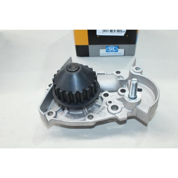 Pompe à eau Saleri PA611A pour renault 19 R19 clio 1 express 1.2 1.4 essence 