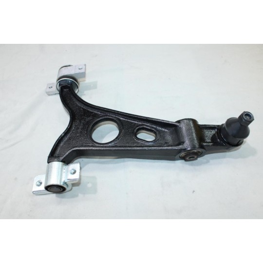 Triangle bras de suspension avant droit Techin TR031 pour alfa romeo 147 156 GT 