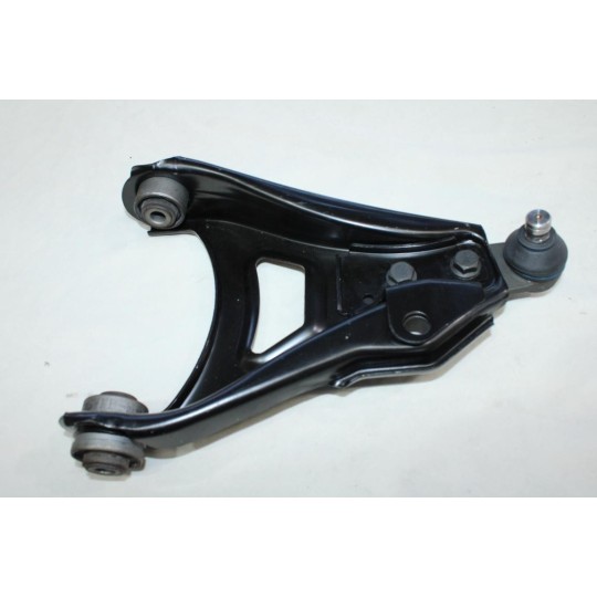 Triangle bras de suspension Techin TR032 pour renault clio 1 