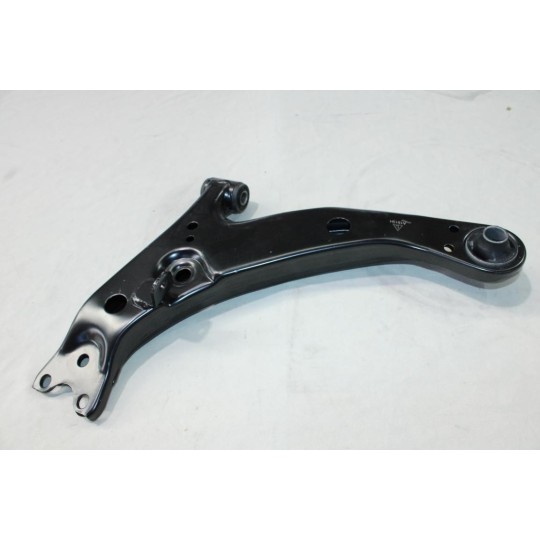 Triangle bras de suspension avant gauche Sasic 7476083 OEM 4806912171 pour toyota corolla 7 8 VII VIII E100 E110 