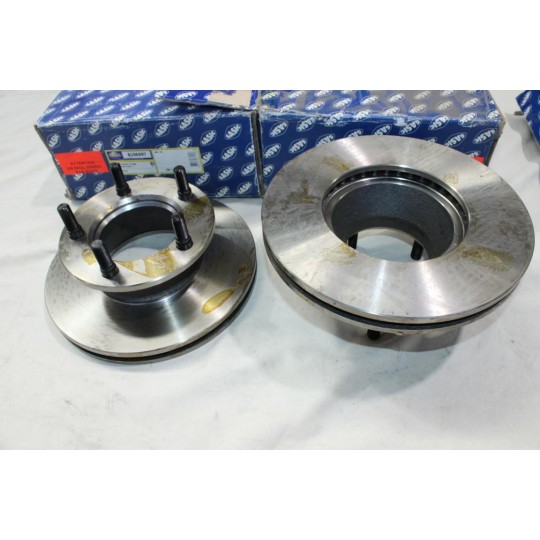 Jeu 2 disques de frein avant ventilé 263mm diametre Sasic 6106097 OEM 6314200172 pour mercedes MB100 