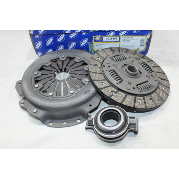 Kit embrayage disque + mecanisme + butée Sasic SCL6399 OEM 71735422 pour fiat tipo 1 I uno regata tempra lancia delta prisma 
