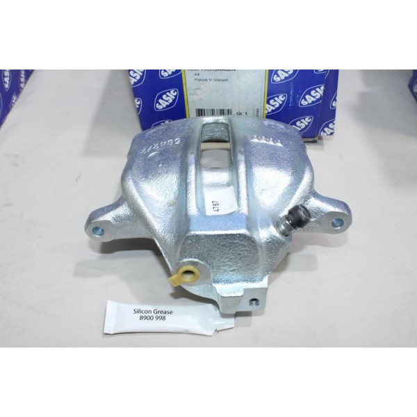 Etrier de frein avant gauche montage girling Sasic 6506018 OEM 8E0615123 pour audi A4 B5 B6 B7 volkswagen passat B5 