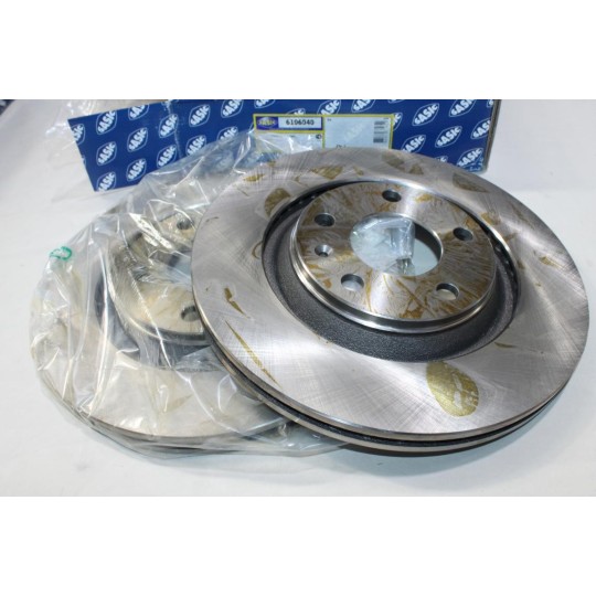 Jeu 2 disques de frein arriere ventilé 300mm diametre Sasic 6106040 OEM 8E0615601R pour audi A4 B6 B7 dont turbo quattro 