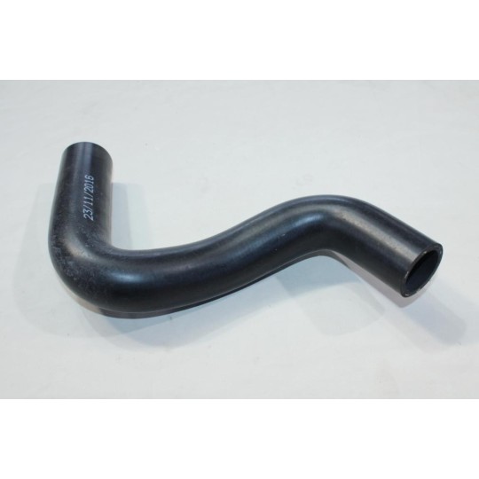 Durite liquide de refroidissement droite Sasic SWH6645 OEM 7760977 pour fiat punto 1 2 I II 1.2 essence 1.7D 1.7TD 1.7 D TD 