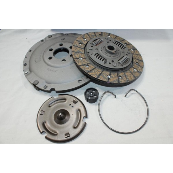 Kit embrayage disque + mecanisme + butée Sasic SCL6424 OEM 068198141EX pour seat cordoba 1 toledo 1 ibiza 2 II volkswagen golf 