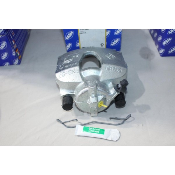 Etrier de frein avant droit montage teves Sasic 6504013 OEM 7701049092 pour renault laguna 2 II 