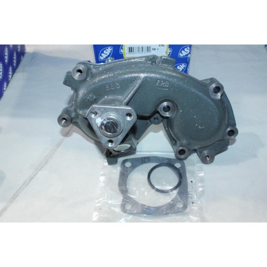 Pompe à eau avec joint Sasic 9000824 OEM 46757574 pour fiat palio strada 1.7TD 1.7 TD diesel 