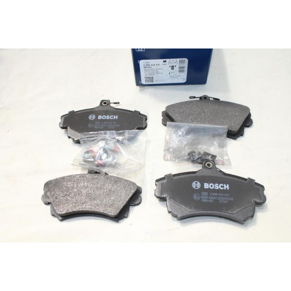 Jeu 4 plaquettes de frein avant montage girling Bosch BP292 0986424541 pour mitsubishi carisma colt 6 VI smart forfour volvo 