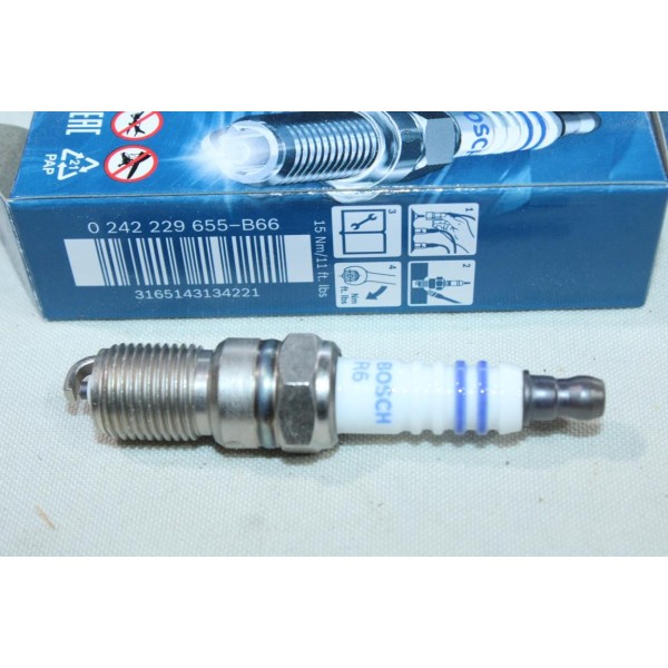 Jeu 4 bougies allumage Bosch HR8DC 7970 0242229655 pour mercedes 190 classe S SL G T1 T2 W201 W123 W124 W126 W461 W463 R107 