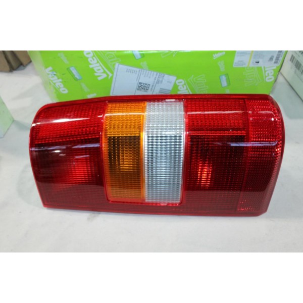 Feu lanterne arriere droit Valeo 085781 pour citroen jumpy peugeot expert 1 