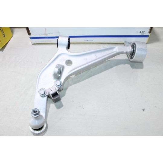 Triangle bras de suspension avant gauche Moog NI-WP-2802 pour nissan Xtrail X-trail T30 