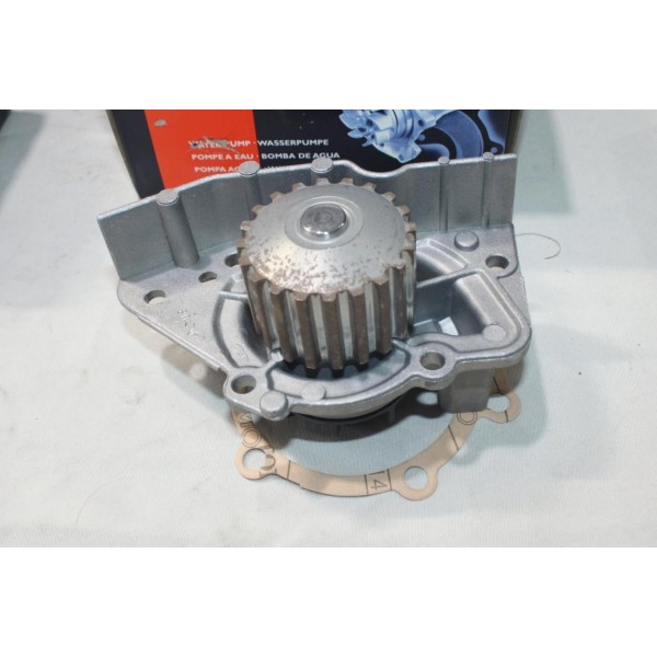 Pompe à eau avec joint (oxydation) Quinton Hazell QCP3322 pour citroen xantia ZX peugeot 306 406 1.8 essence 