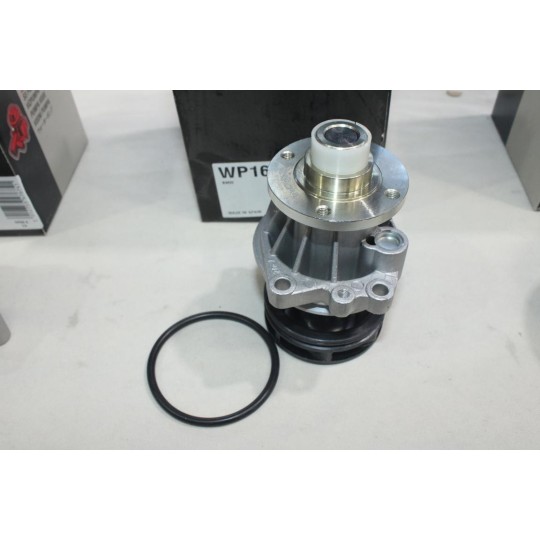 Pompe à eau avec joint Delphi WP1619 pour BMW serie 3 5 7 X3 X5 Z4 E34 E36 E38 E39 E46 E53 E60 E61 E65 E66 E67 E83 E85 E86 