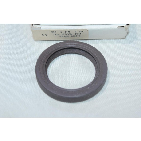 Joint spi torique de vilebrequin 32x44x6 Payen 079119 CY NF856 pour renault clio 1 2 I II twingo 1 kangoo 1 nissan kubistar 1.0 
