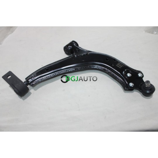 Triangle bras de suspension avant droit Delphi TC616 pour peugeot 306 