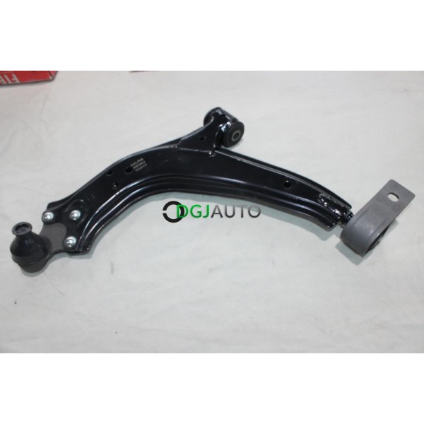 Triangle bras de suspension avant droit Delphi TC617 pour peugeot 306 